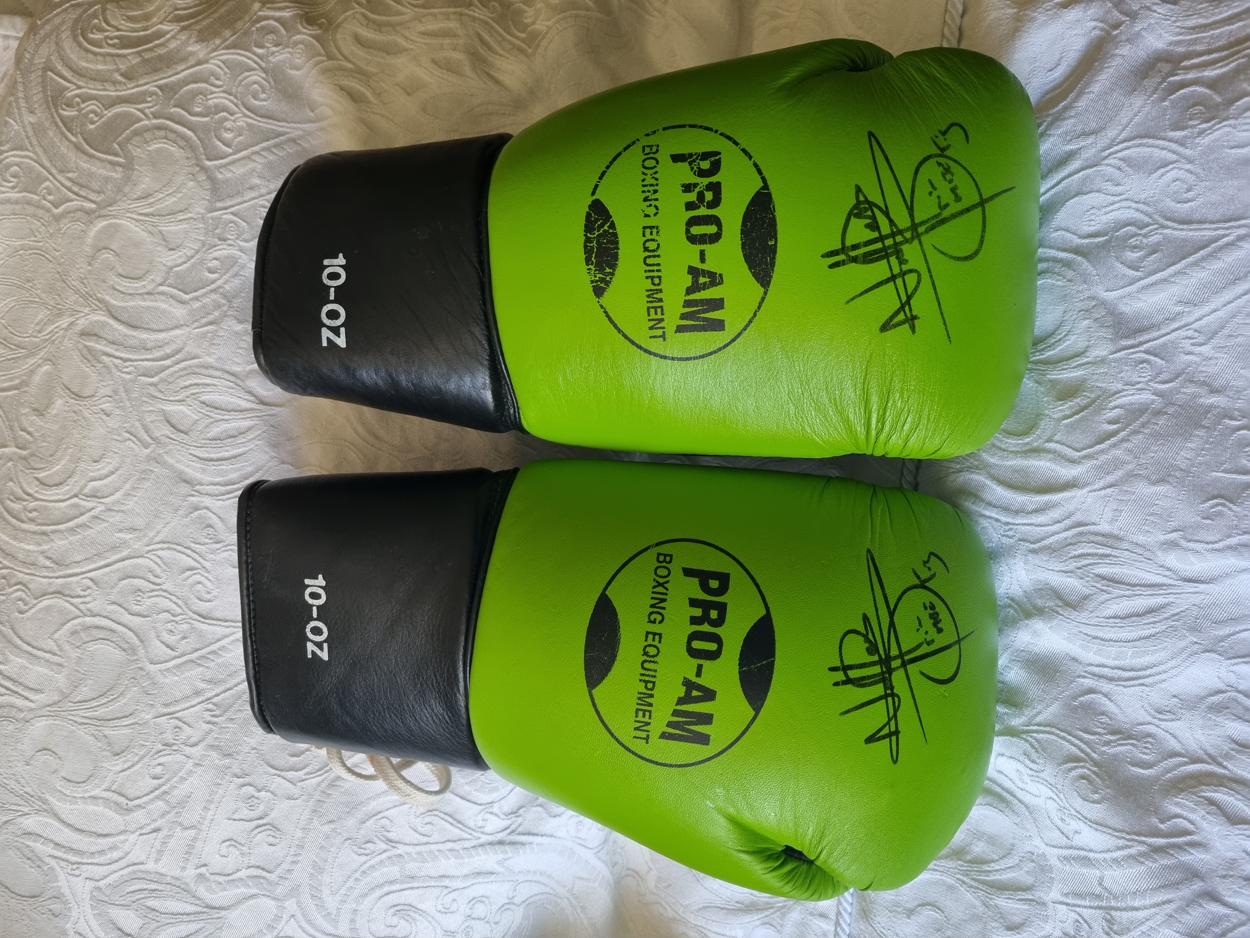Boxing Gloves signed by Prince Naseem Hamed